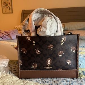 Coach Dempsey Tote in Signature Canvas with Hedgehog print